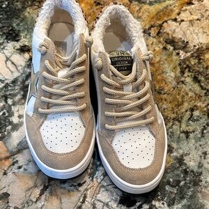 Vintage Havana Cream and White Athletic Shoes